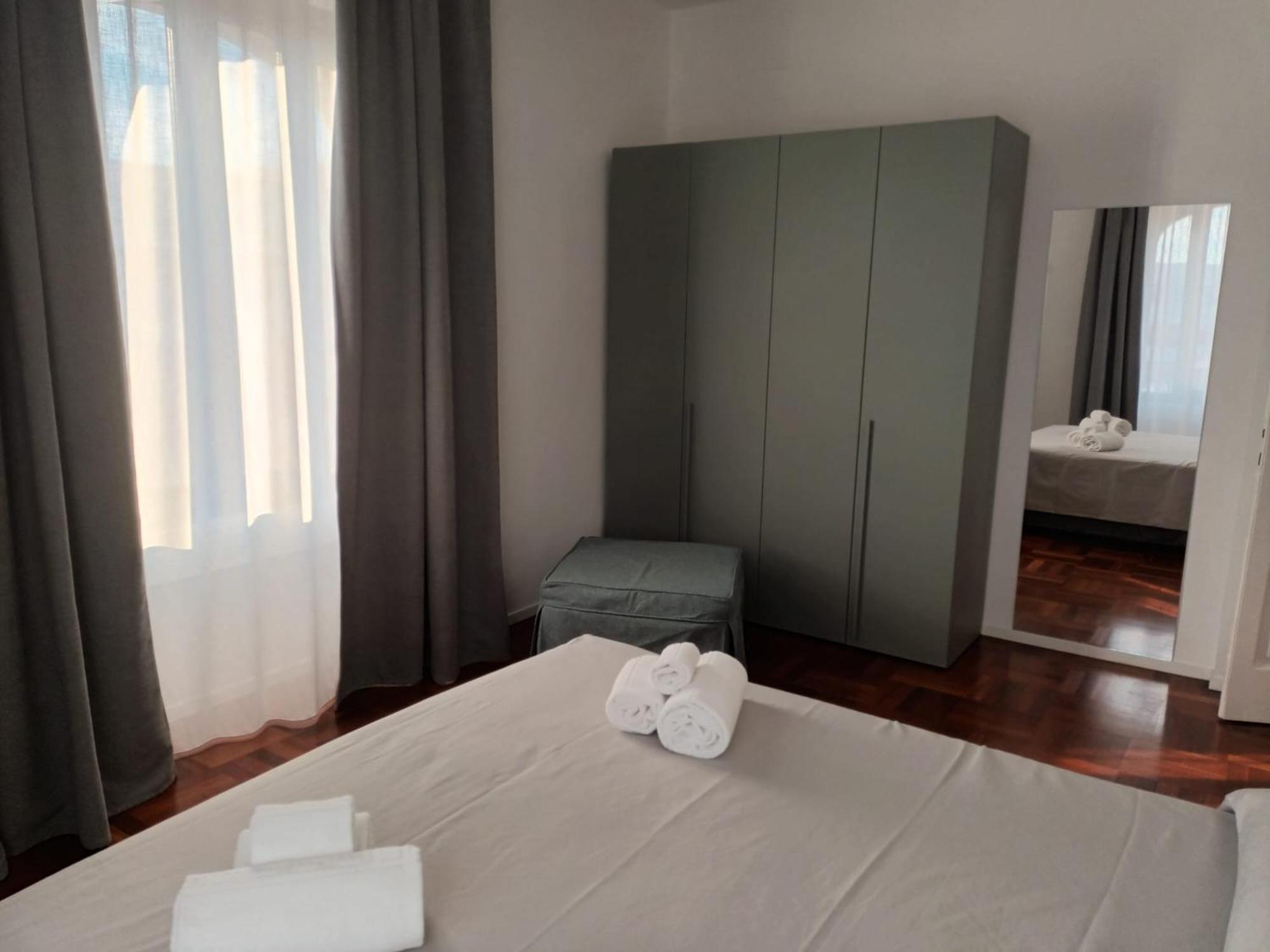 B&Bari, Via Crollalanza, Le Case Di Aurelia Guesthouse Esterno foto